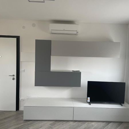 Appartamento In Villa Gioiosa Grado Luaran gambar