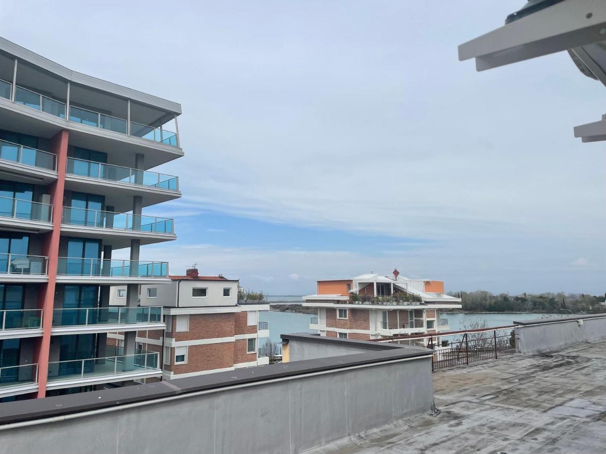 Appartamento In Villa Gioiosa Grado Luaran gambar